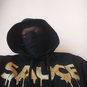 Meet your Posher, Troy